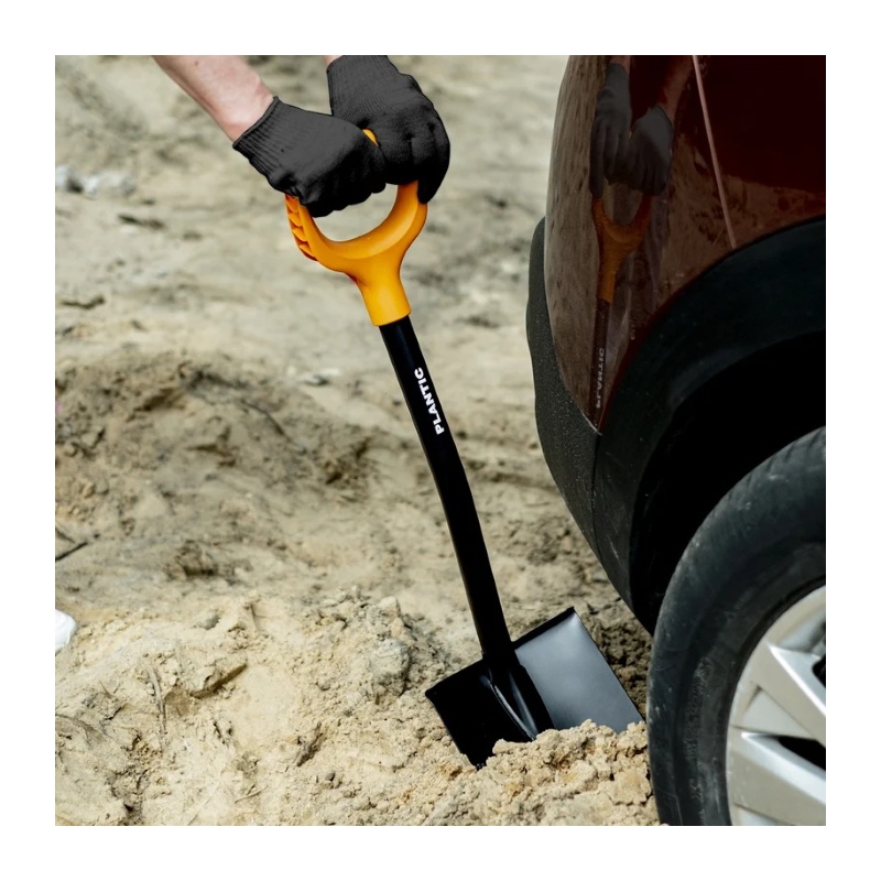 Лопата штыковая Plantic 11009-01 короткая