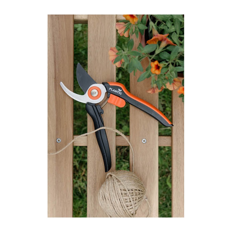 Секатор плоскостной Plantic P200